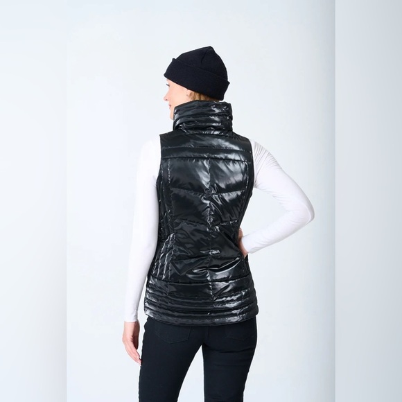 ANORAK The Stitched Fashion Puffer Vest Duck Down Feathers Waterproof Med NWT - Picture 2 of 6